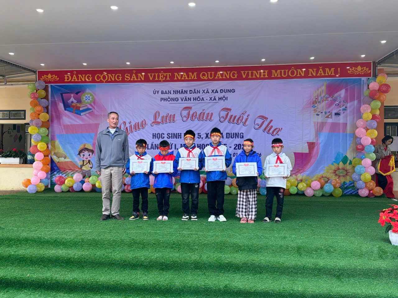 z7455868983751 d341884230582a3a558376ce2699b281